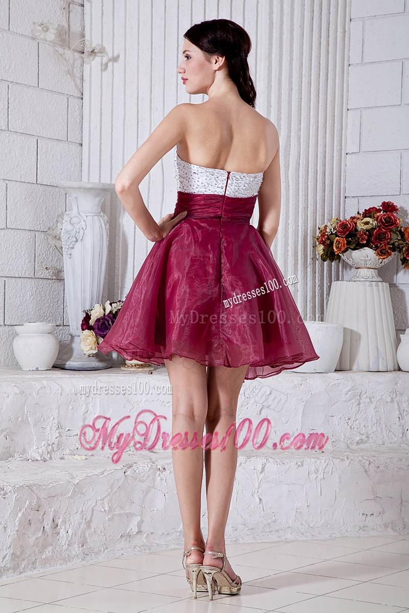 2013 Burgundy Sweetheart Homecoming Dresses with Beading 