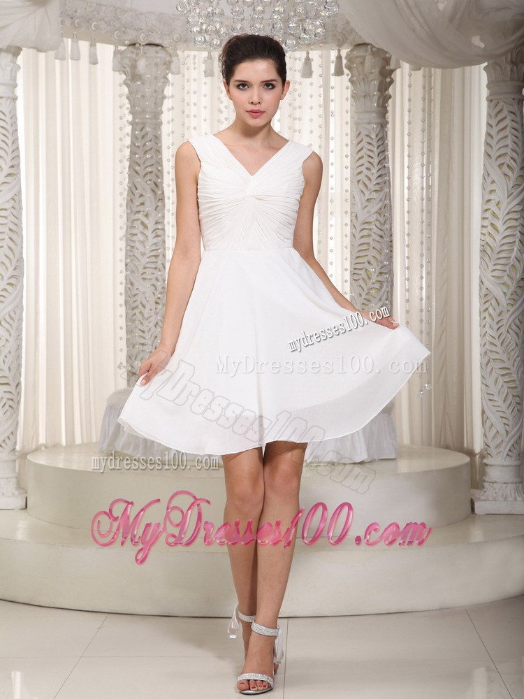 White Empire V-neck Short Homecoming Dresses for Cheap 2013