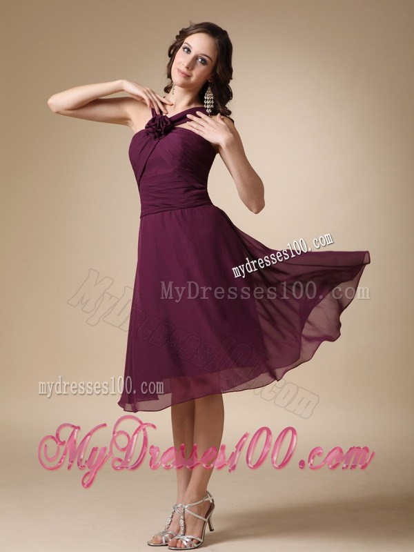 Dark Purple V-neck Homecoming Dresses with Hand Made Flower