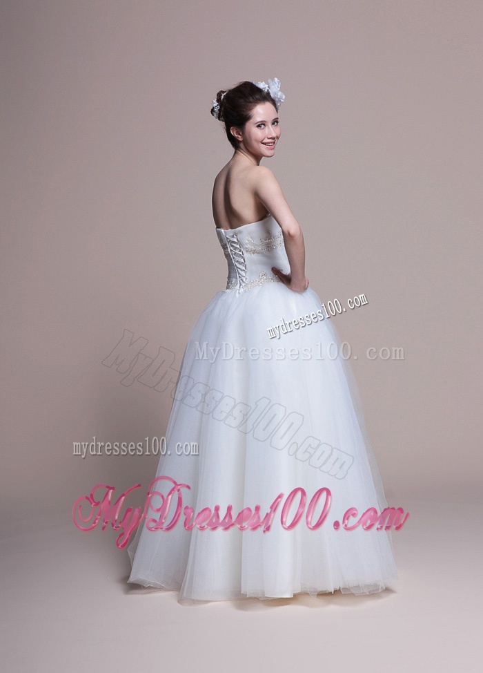 2016 Elegant A Line Strapless Wedding Dresses with Appliques