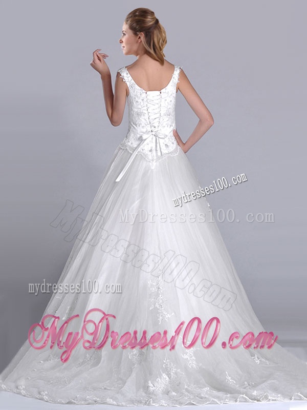 2016 Elegant Scoop Brush Train Tulle Wedding Dress with Beading and Embroidery