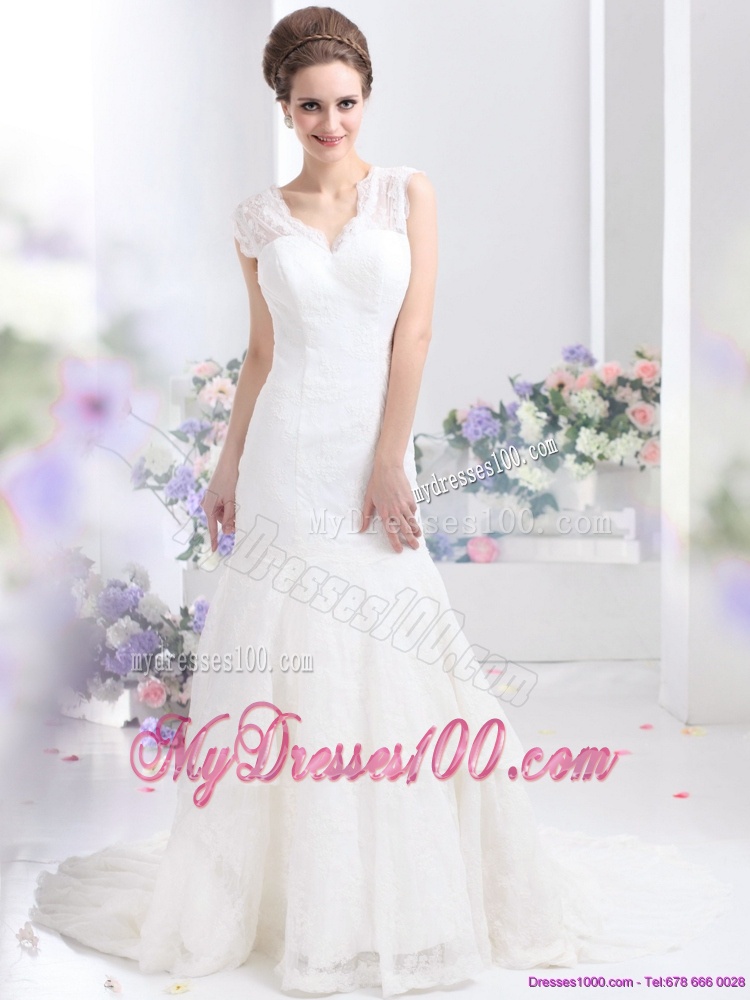 2016 Gorgeous Lace White Wedding Dresses with Brush Train