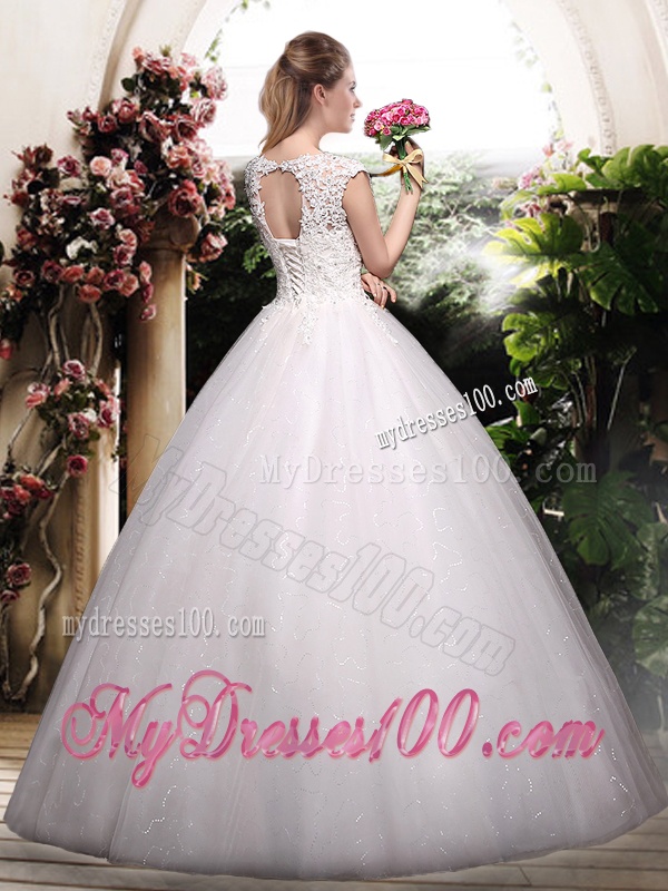 2016 Romantic Ball Gown Scoop Wedding Dresses with Appliques