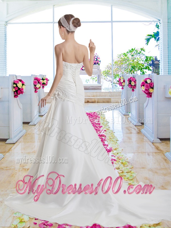 Cheap Hand Made Flowers Bridal Dresses with Appliques