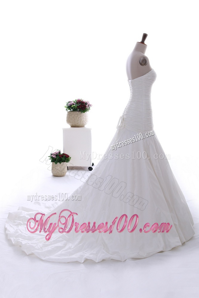 Exquisite Beading White Wedding Dress with Court Train for 2016