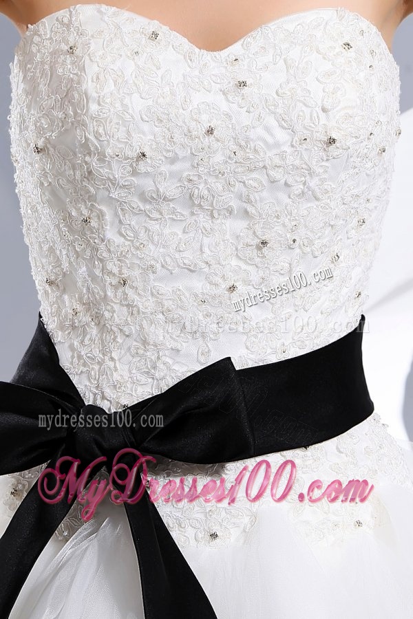 Luxurious A-Line Sweetheart Beading Court Train Tulle Wedding Dress