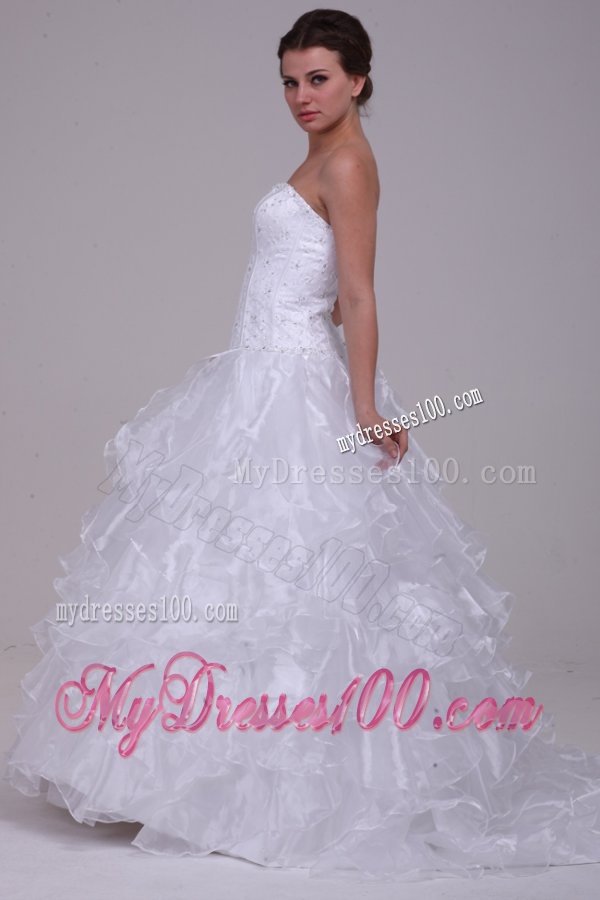 Luxurious Ball Gown Sweetheart Floor-length Beading Organza Wedding Dress