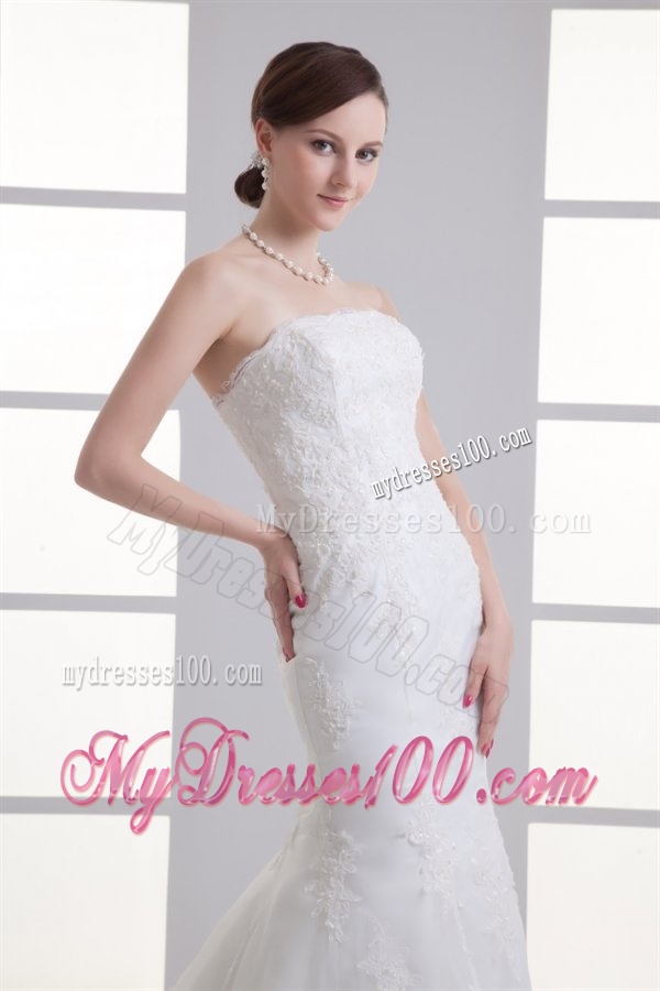 Mermaid Strapless Lace Court Train Organza Wedding Dress