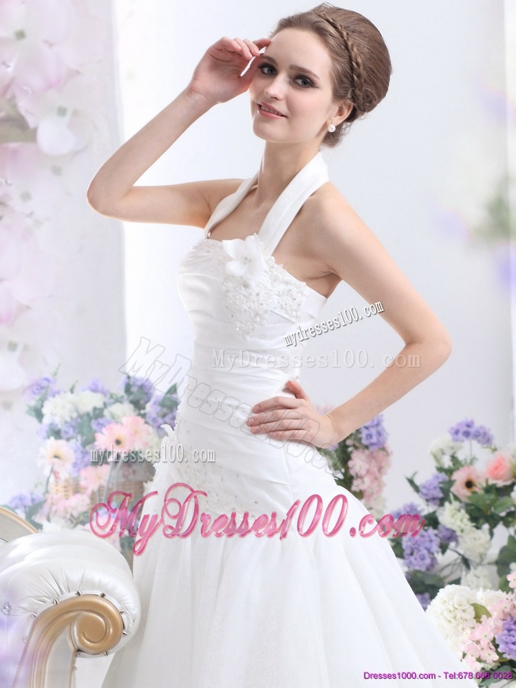 Modest 2016 Halter Top Wedding Dress with Ruching and Hand Made Flowers