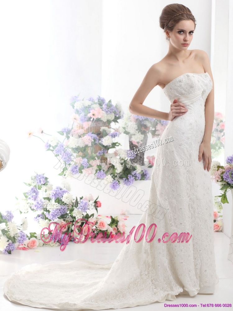 Pretty White Sweetheart Beading Wedding Dresses with Brush Train