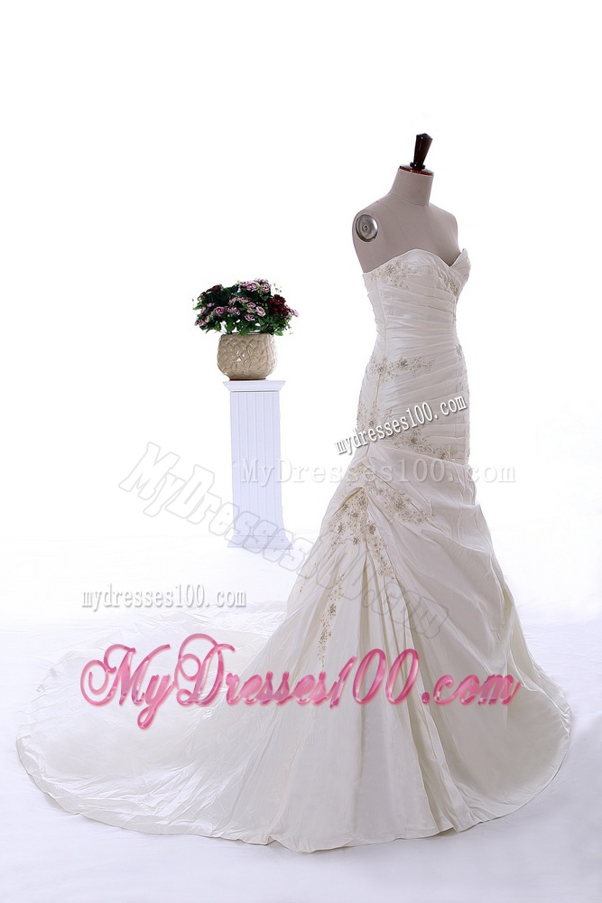 Remarkable 2016 Beading and Appliques Court Train Wedding Dresses