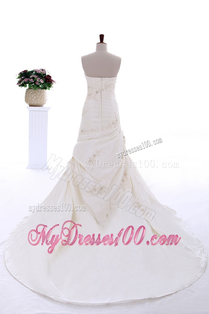 Remarkable 2016 Beading and Appliques Court Train Wedding Dresses