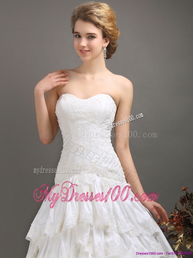 White Sweetheart Brush Train Wedding Dresses with Ruffled Layers