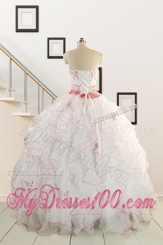 2016 Elegant Sweetheart Quinceanera Dresses with Appliques and Belt