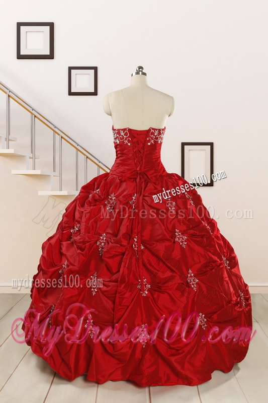 Cheap Appiques Beading Quinceanera Dresses in Red