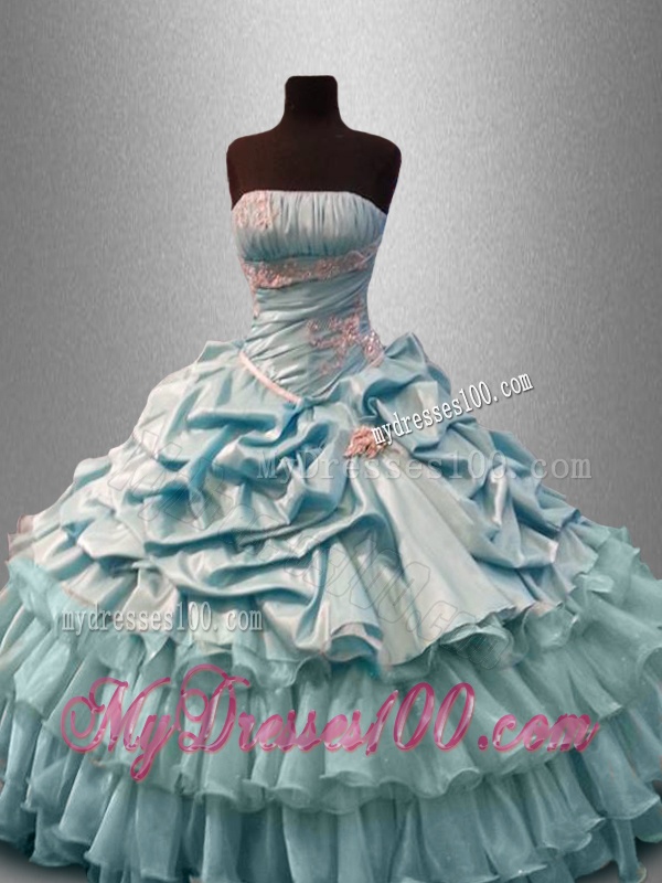 Classical Strapless Quinceanera Dresses with Pick Ups and Beading