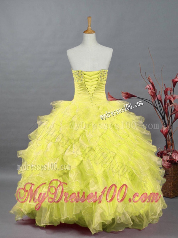 Elegant Sweetheart Quinceanera Dresses with Beading and Ruffles for 2016