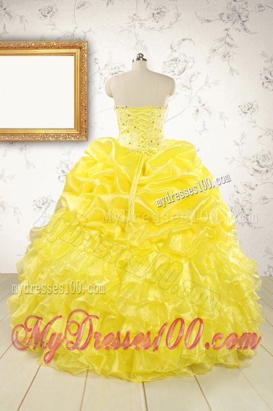 Popular Sweetheart Yellow Quinceanera Dresses with Beading