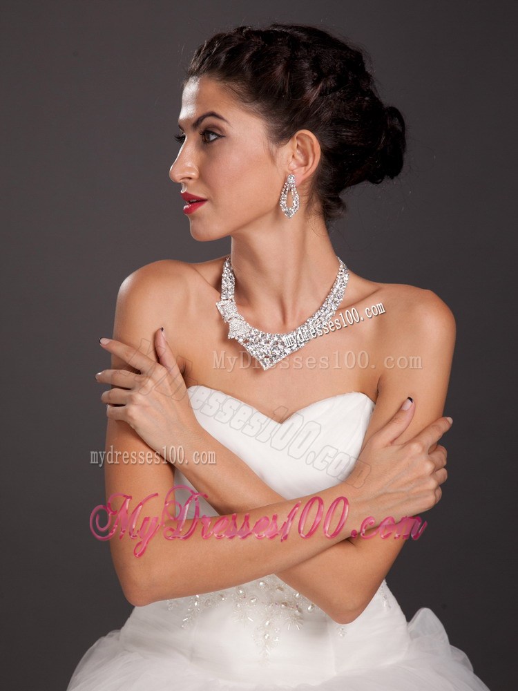 Exquisite Crystal Alloy Jewelry Set Including Necklace And Earrings