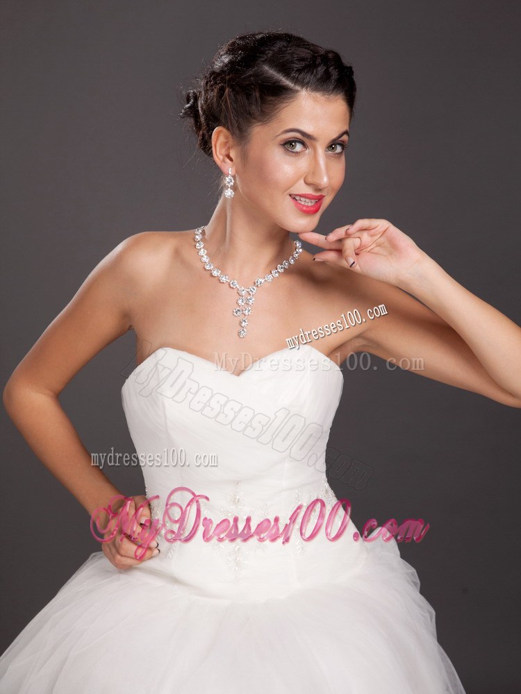 High Quality Crystal Jewelry Set Including Necklace and Earrings