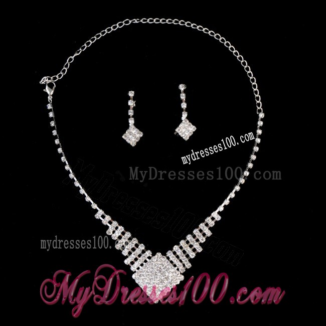 Stunning Crystals Alloy Plated Wedding Jewelry Set Including Necklace And Earrings