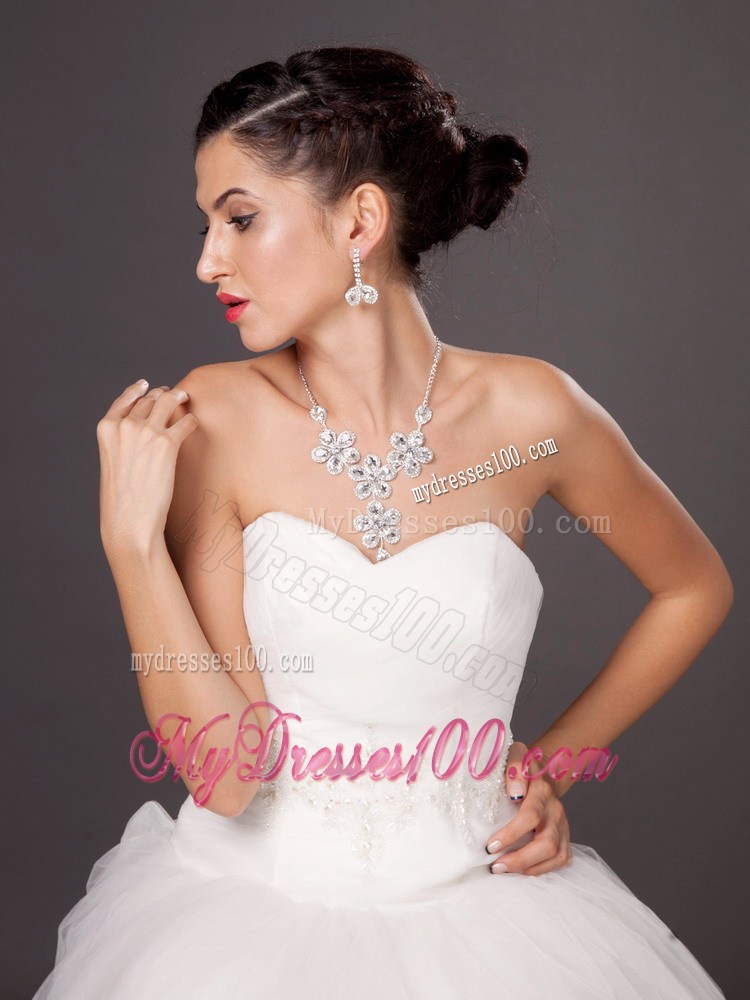 Stunning Rhinestone Alloy Flower shaped Ladies Necklace and Earrings Jewelry Set