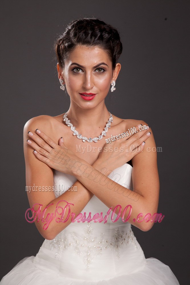 Vintage Style Pearl With Rhinestones Necklace And Earring Set