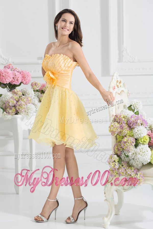 A-line Yellow Strapless Hand Made Flower Organza Evening Dress