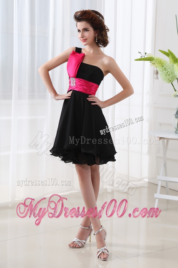 Lovely A-line One Shoulder Chiffon Black Evening Dress with Belt