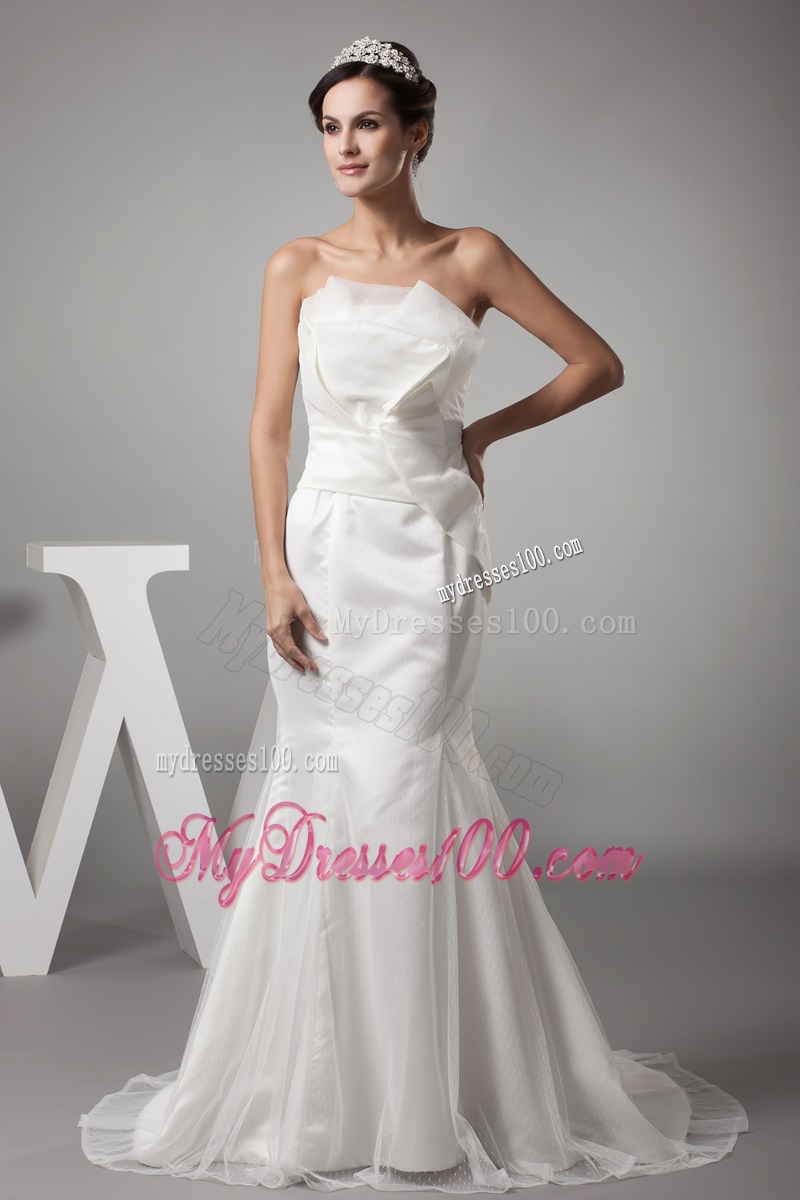 Attractive Strapless Mermaid White Wedding Dress with Ruffles
