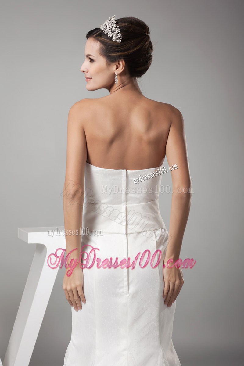 Attractive Strapless Mermaid White Wedding Dress with Ruffles