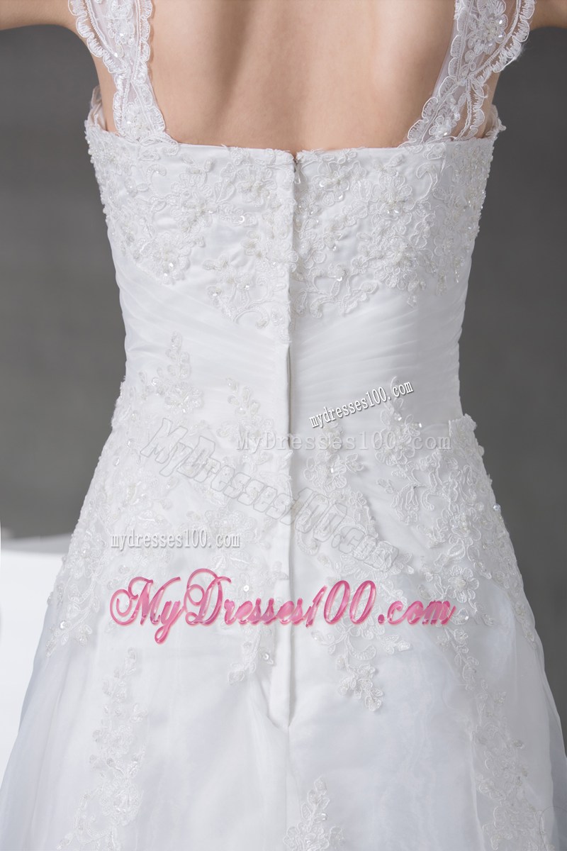 Up-to-date Straps White Lace Wedding Dress Zipper-up with Beading