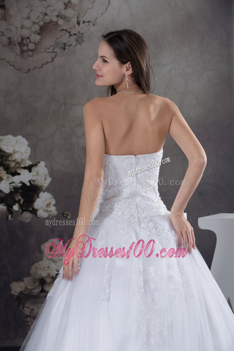 High-class White Lace Wedding Dress Court Train with Beading