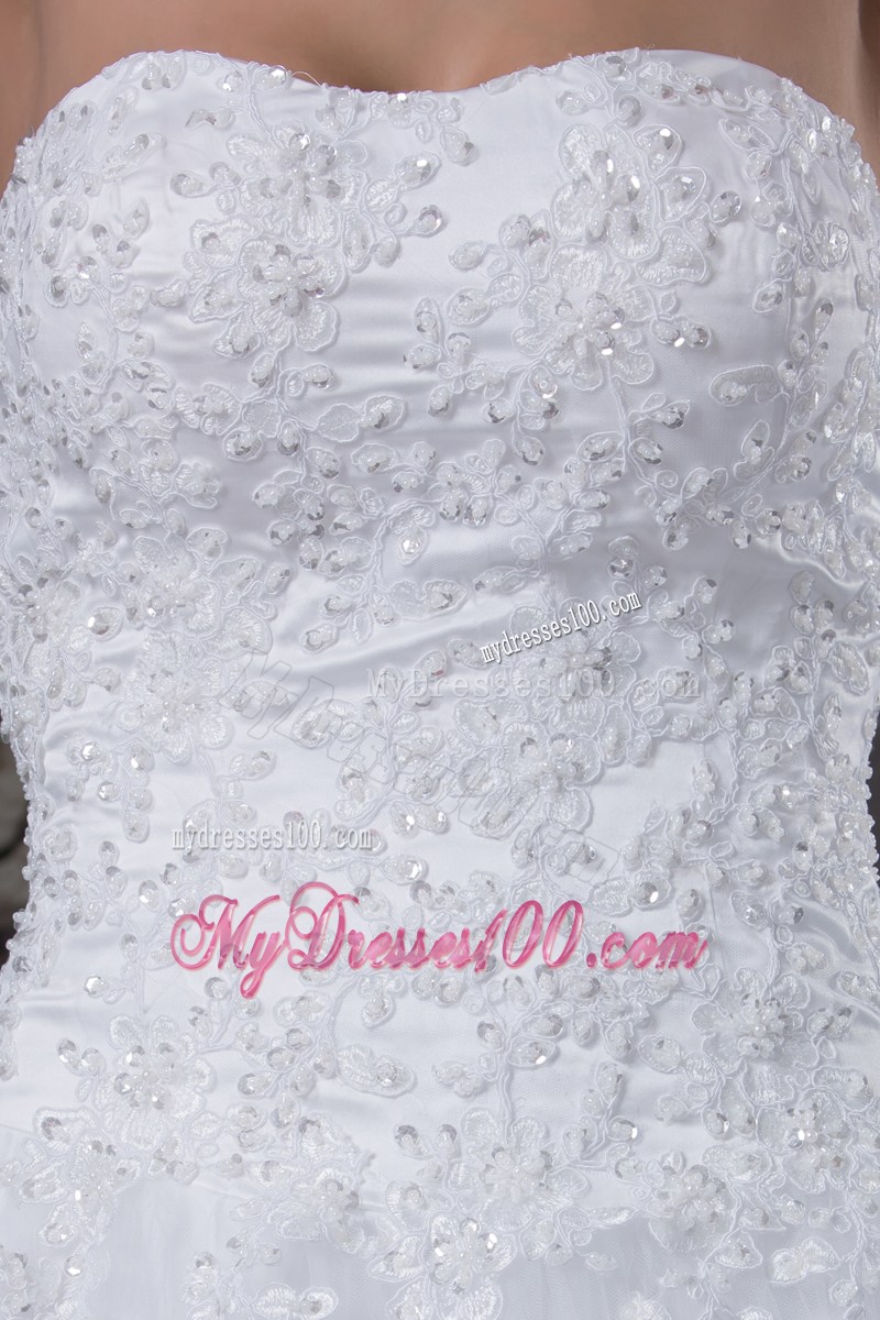 High-class White Lace Wedding Dress Court Train with Beading