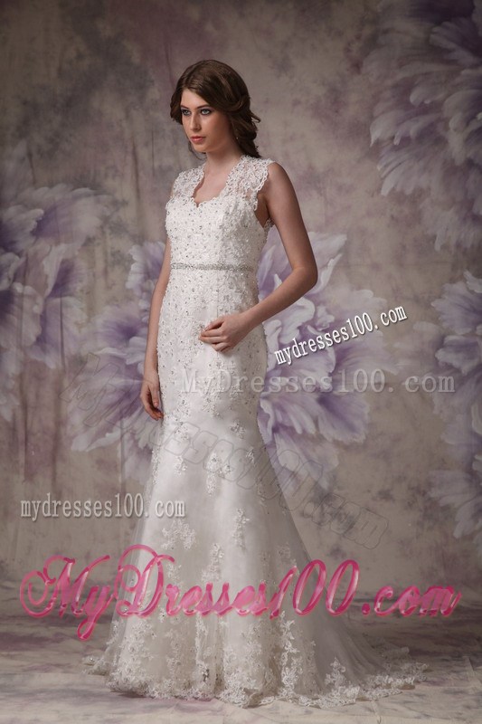 Button Down Back Square Back Out Wedding Bridal Gowns with Lace Hemline