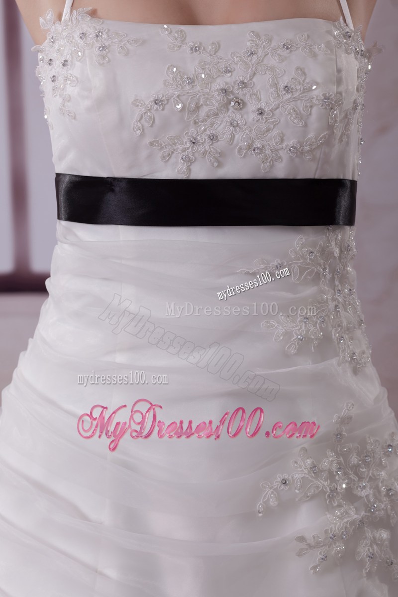Hot Sale Halter Brush Train Appliqued Organza Dresses for the Bride