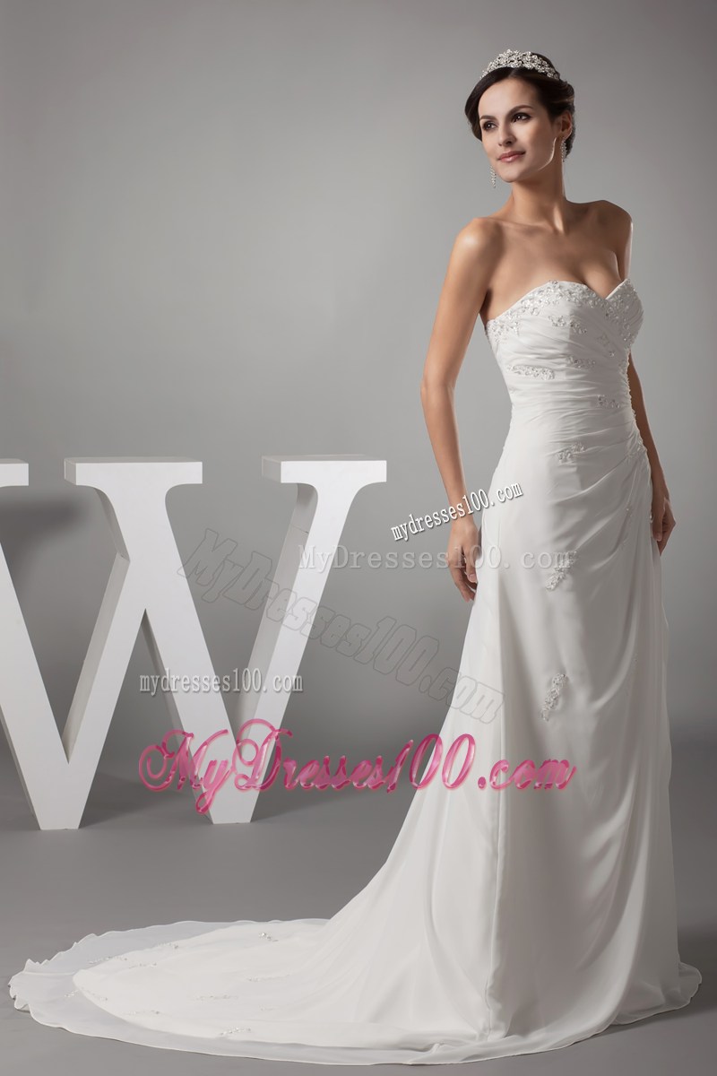 Sweetheart Column Ruche White Wedding Dress with Beading