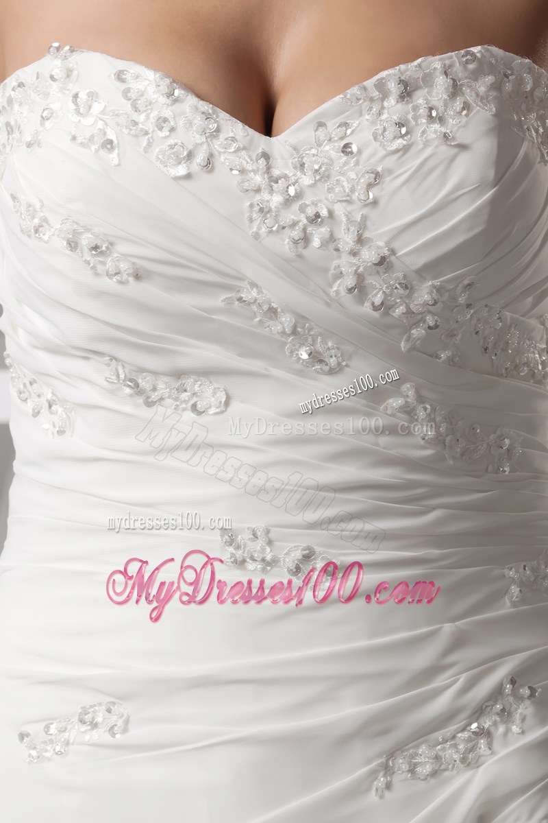 Sweetheart Column Ruche White Wedding Dress with Beading