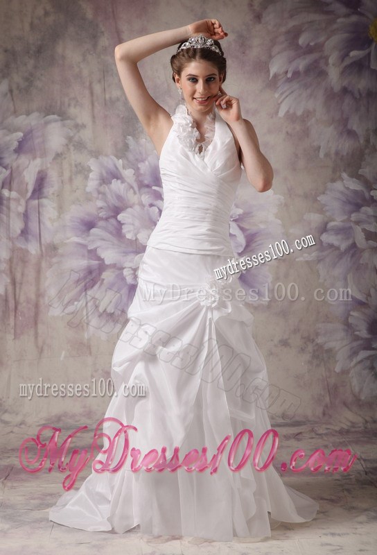 Modest Hand Made Flowers Halter Top White Wedding Dress with Pick-ups