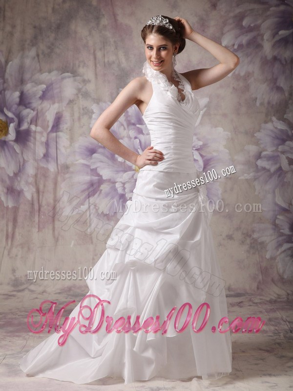 Modest Hand Made Flowers Halter Top White Wedding Dress with Pick-ups