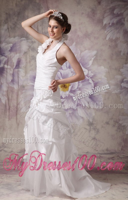 Modest Hand Made Flowers Halter Top White Wedding Dress with Pick-ups