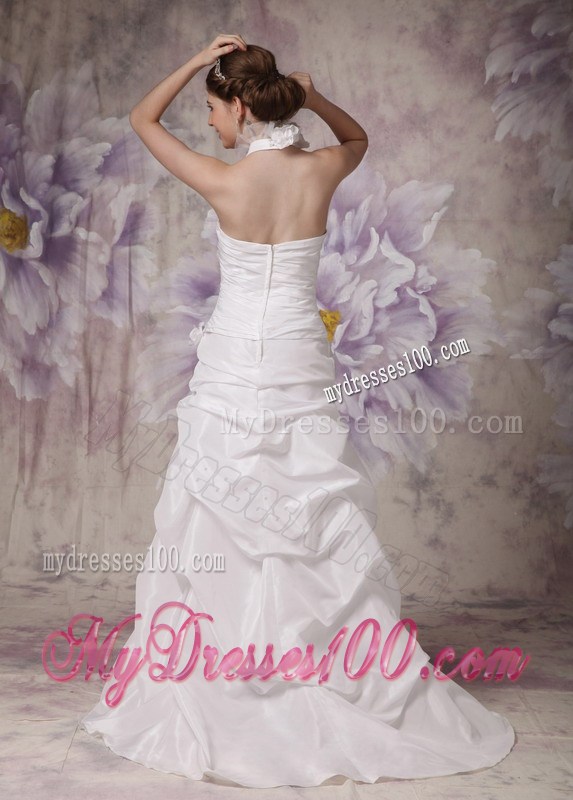 Modest Hand Made Flowers Halter Top White Wedding Dress with Pick-ups