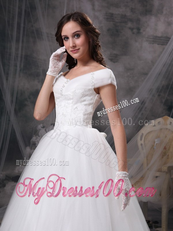 Appliques Accent Floor-length Tulle Wedding Dress Off Shoulder