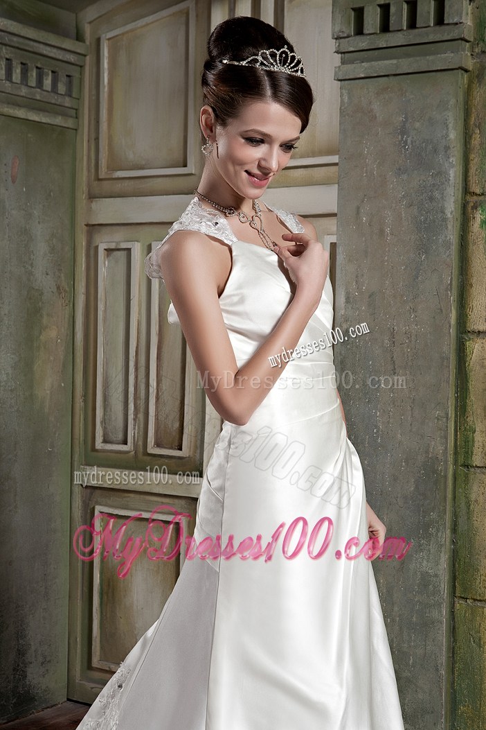 V-neck Court Train Clasp Handle Bridal Gown with the Back Cut Out
