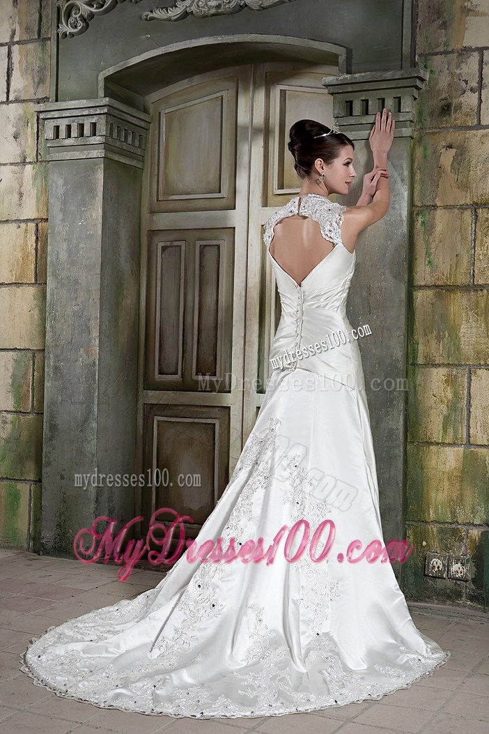 V-neck Court Train Clasp Handle Bridal Gown with the Back Cut Out