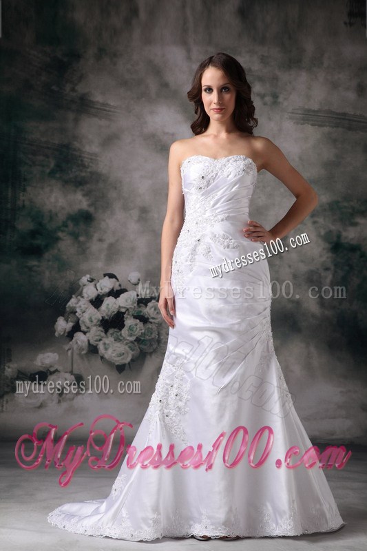 Beautiful Appliques Court Train White Wedding Dress with Ruche