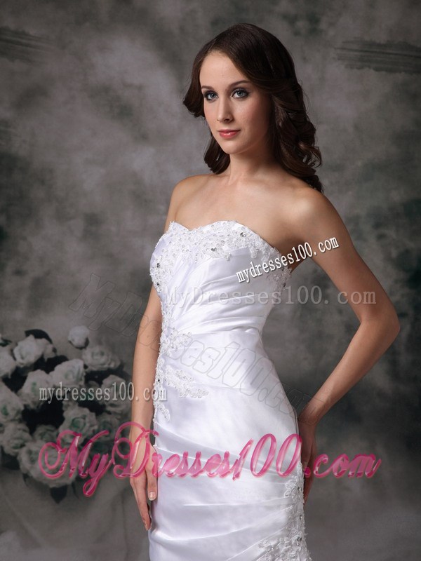 Beautiful Appliques Court Train White Wedding Dress with Ruche