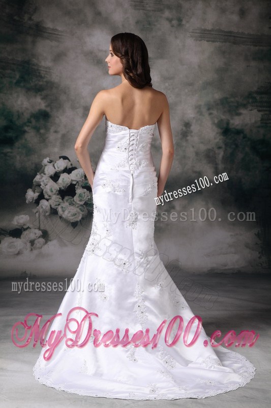Beautiful Appliques Court Train White Wedding Dress with Ruche