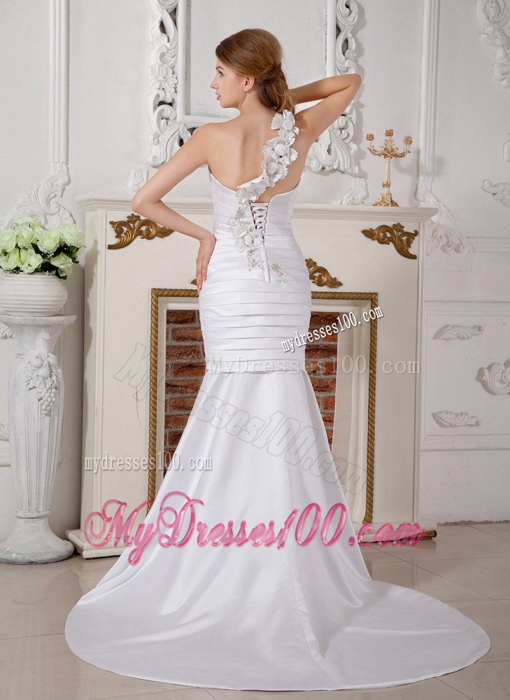 Detachable Hand Made Flowers Single Shoulder Ruching Bridal Dress