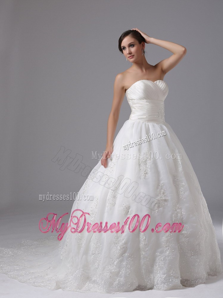 Simple Lace Flowers Sweep Train Ruching and Appliques Wedding Gowns